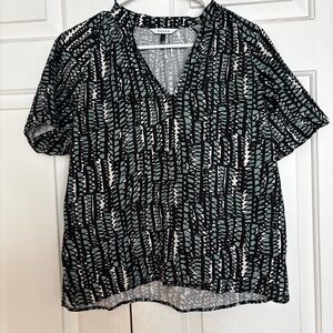 Brass Clothing Black and Teal Geometric Blouse